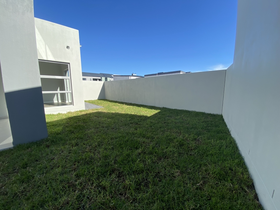 4 Bedroom Property for Sale in Sandown Western Cape